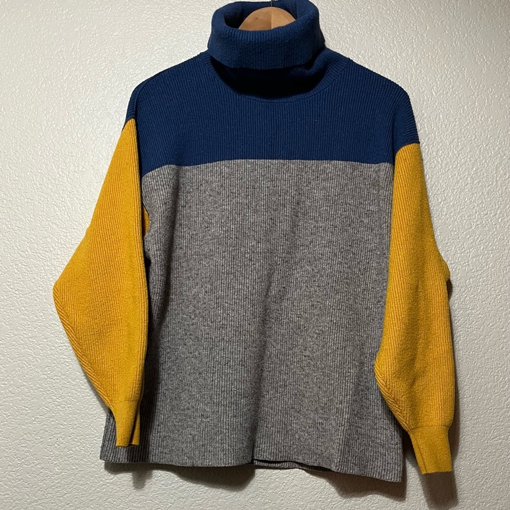 Free People Softly Structured Color Block Sweater… - image 8